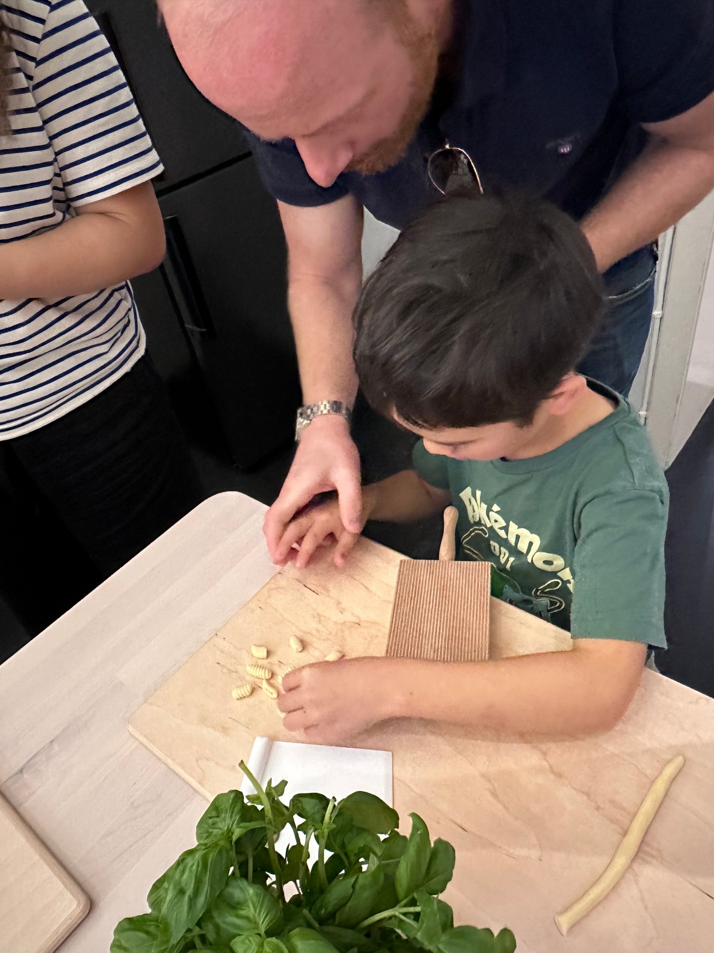 22/Nov Family Clay Play: Pasta & Pottery 10.30-12.30 (Sat)